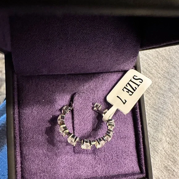 NWT Charmed Aroma size 7 ring - Picture 2 of 7